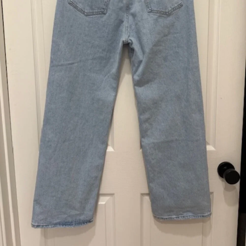 Abercrombie & Fitch 90's High Rise Relaxed - 31/12 - NWT - Length Short - Picture 4 of 4